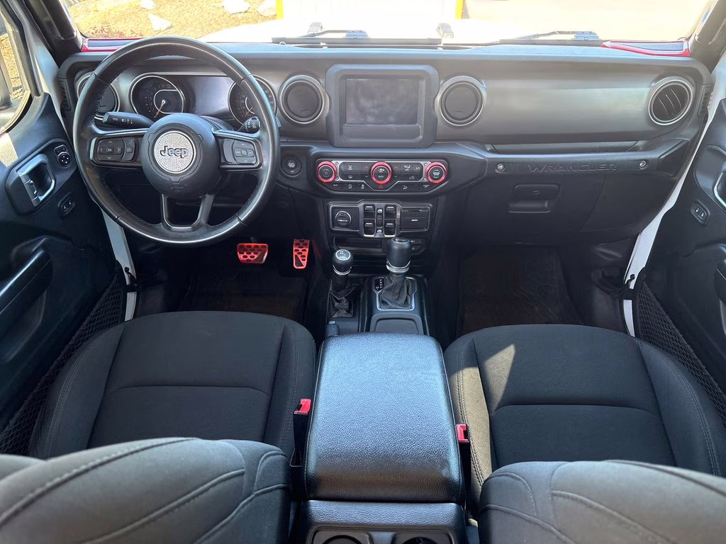 2020 Bright White Clearcoat Jeep Wrangler Unlimited Willys 4X4 SUV