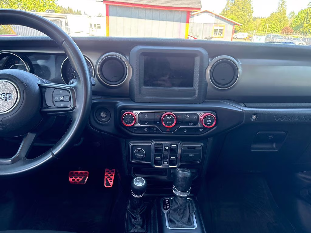 2020 Bright White Clearcoat Jeep Wrangler Unlimited Willys 4X4 SUV