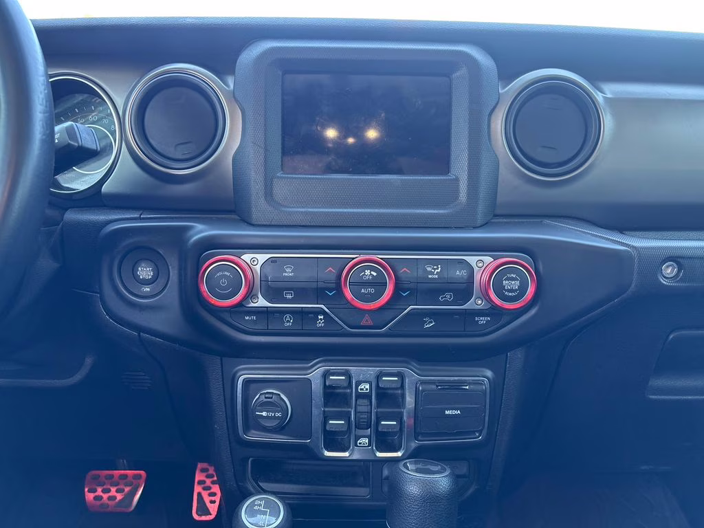 2020 Bright White Clearcoat Jeep Wrangler Unlimited Willys 4X4 SUV