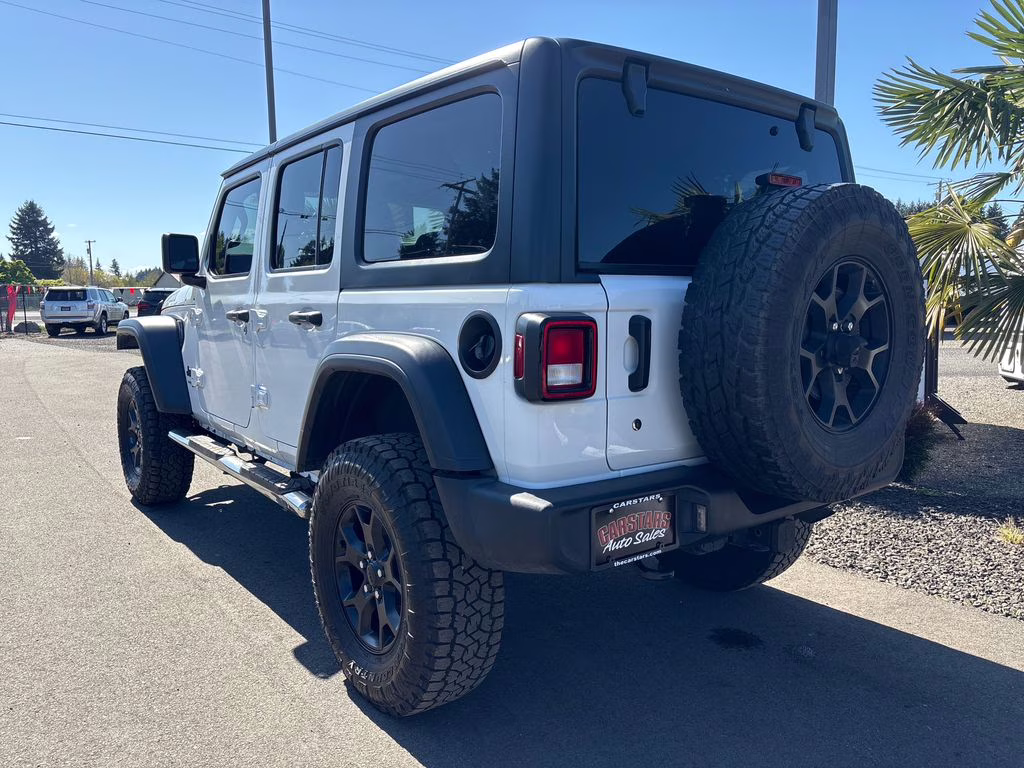2020 Bright White Clearcoat Jeep Wrangler Unlimited Willys 4X4 SUV