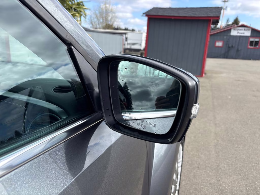 2013 Platinum Gray Metallic Volkswagen Beetle 2.5L FWD Convertible