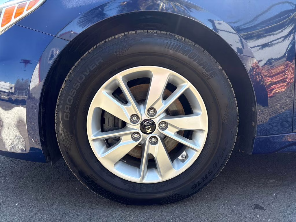 2016 Horizon Blue Kia Optima LX FWD Sedan