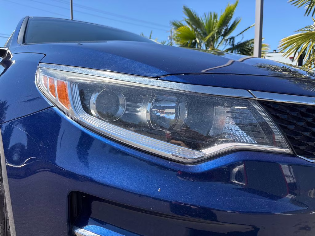2016 Horizon Blue Kia Optima LX FWD Sedan