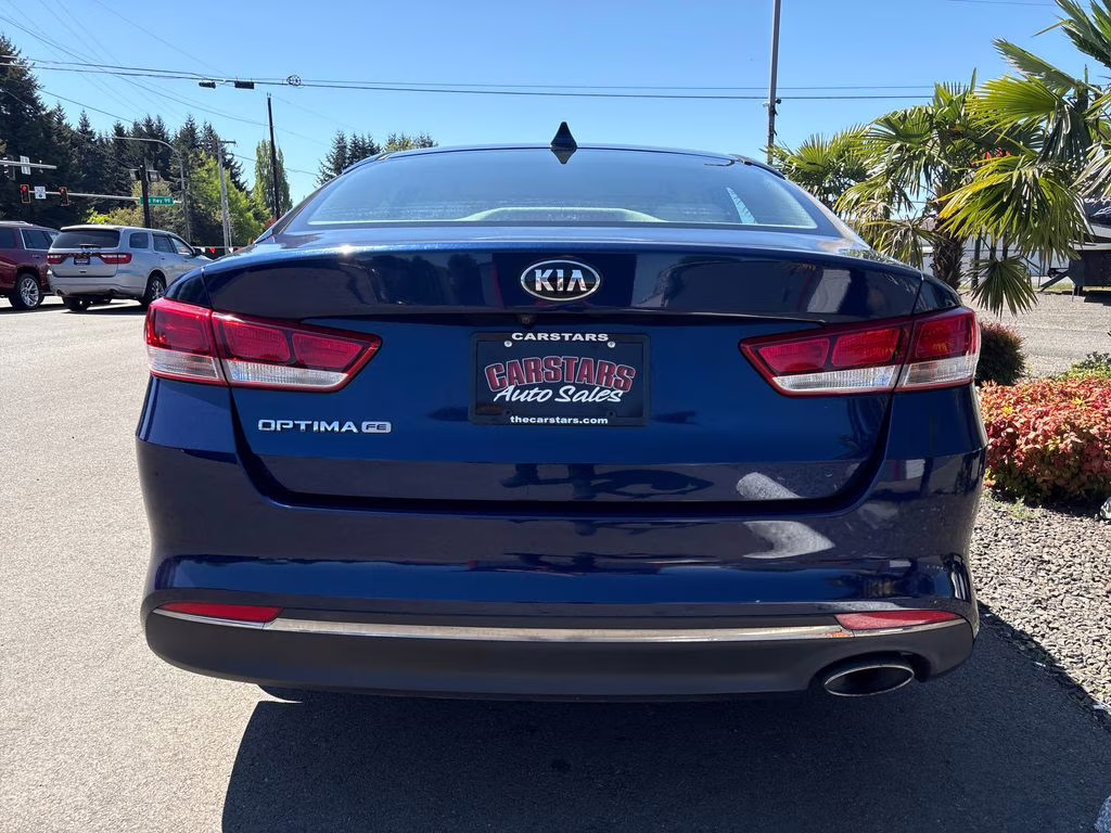 2016 Horizon Blue Kia Optima LX FWD Sedan