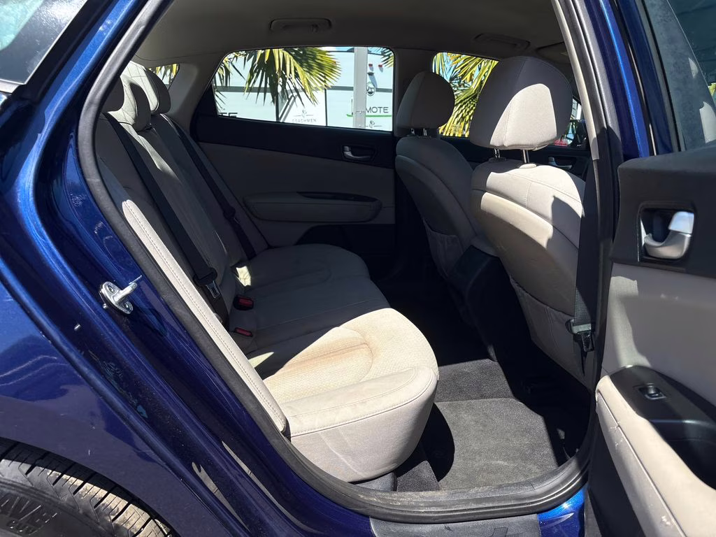 2016 Horizon Blue Kia Optima LX FWD Sedan