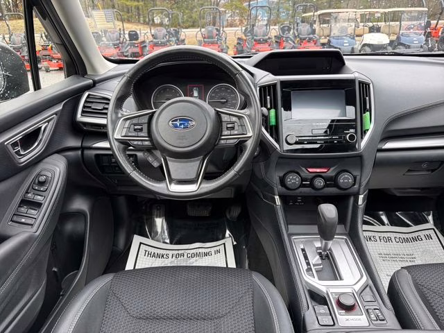 2024 Gray Metallic Subaru Forester Premium AWD SUV