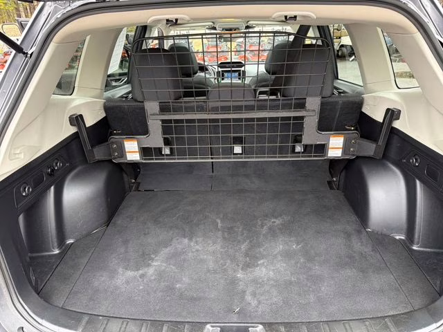 2024 Gray Metallic Subaru Forester Premium AWD SUV