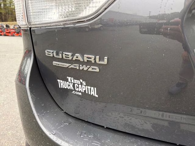 2024 Gray Metallic Subaru Forester Premium AWD SUV