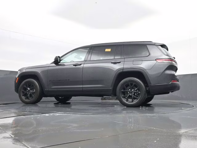 2024 Baltic Gray Metallic Clearcoat Jeep Grand Cherokee L Altitude 4X4 SUV