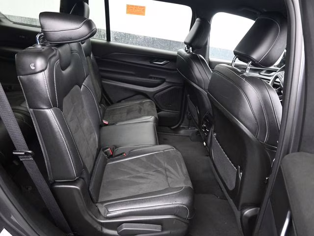 2024 Baltic Gray Metallic Clearcoat Jeep Grand Cherokee L Altitude 4X4 SUV