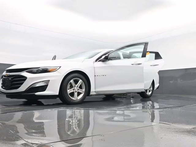 2020 Summit White Chevrolet Malibu LS FWD Sedan