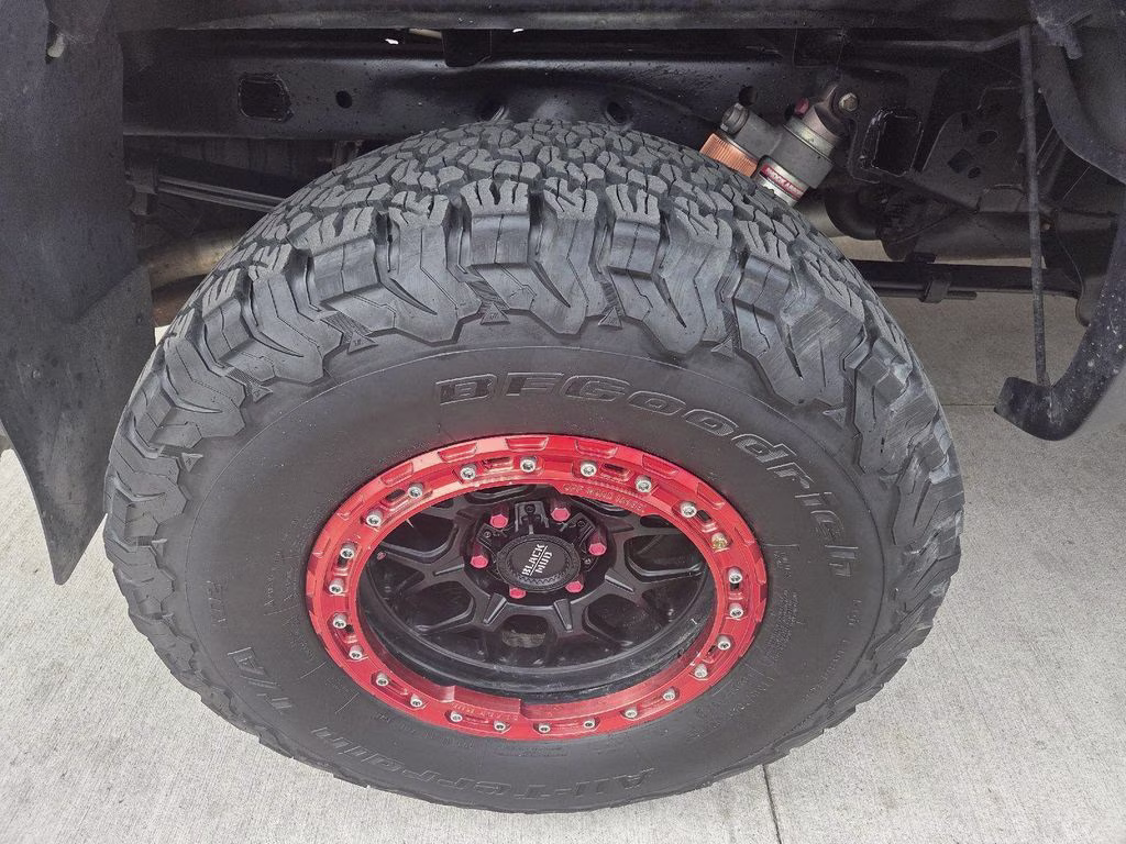 2014 Tuxedo Black Metallic Ford F-150 SVT Raptor 4X4 Truck
