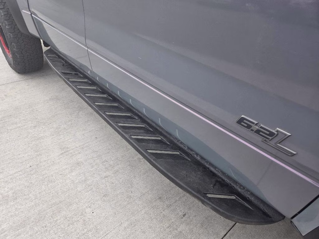 2014 Tuxedo Black Metallic Ford F-150 SVT Raptor 4X4 Truck