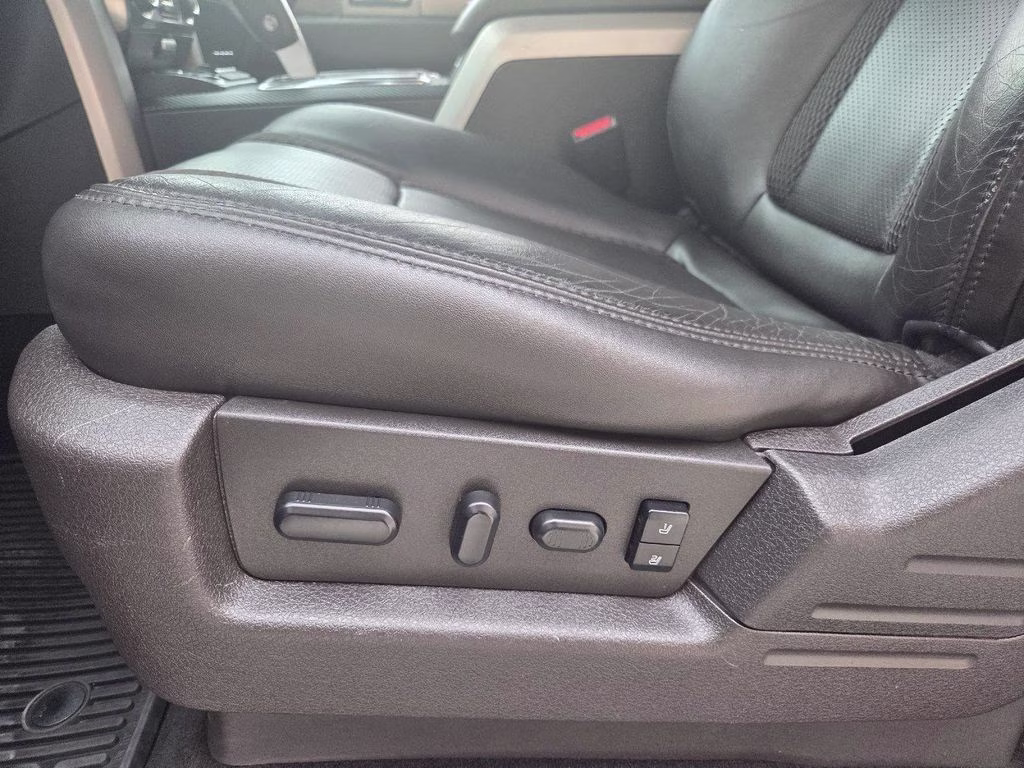 2014 Tuxedo Black Metallic Ford F-150 SVT Raptor 4X4 Truck