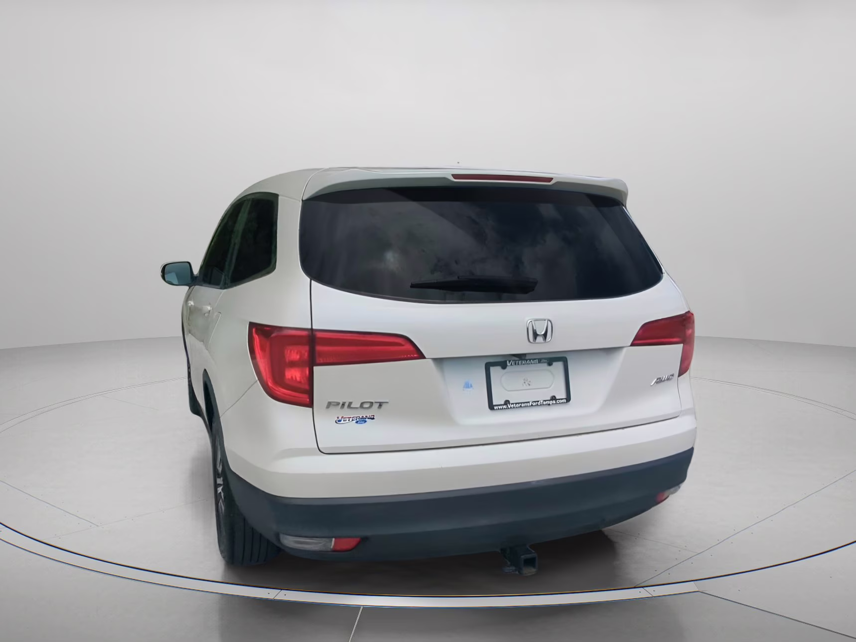 2018 White Diamond Pearl Honda Pilot EX-L AWD SUV