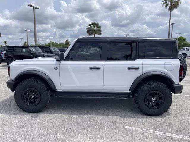 2026 Oxford White Ford Bronco Outer Banks 4X4 Convertible