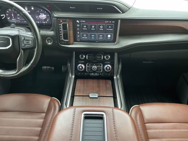 2023 Onyx Black GMC Yukon Denali Ultimate 4X4 SUV