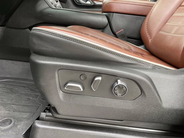 2023 Onyx Black GMC Yukon Denali Ultimate 4X4 SUV