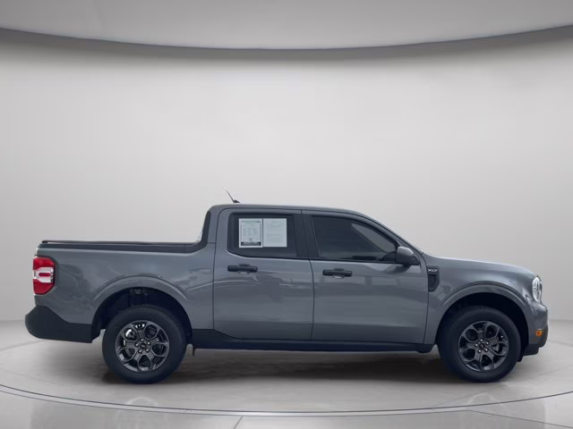 2024 Gray Metallic Ford Maverick XLT FWD Truck