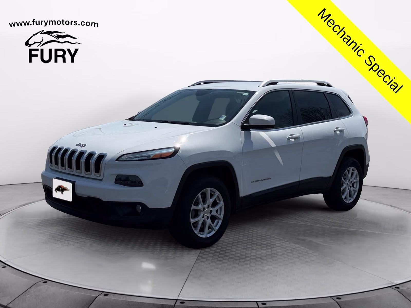 2014 Bright White Clearcoat Jeep Cherokee Latitude 4X4 SUV