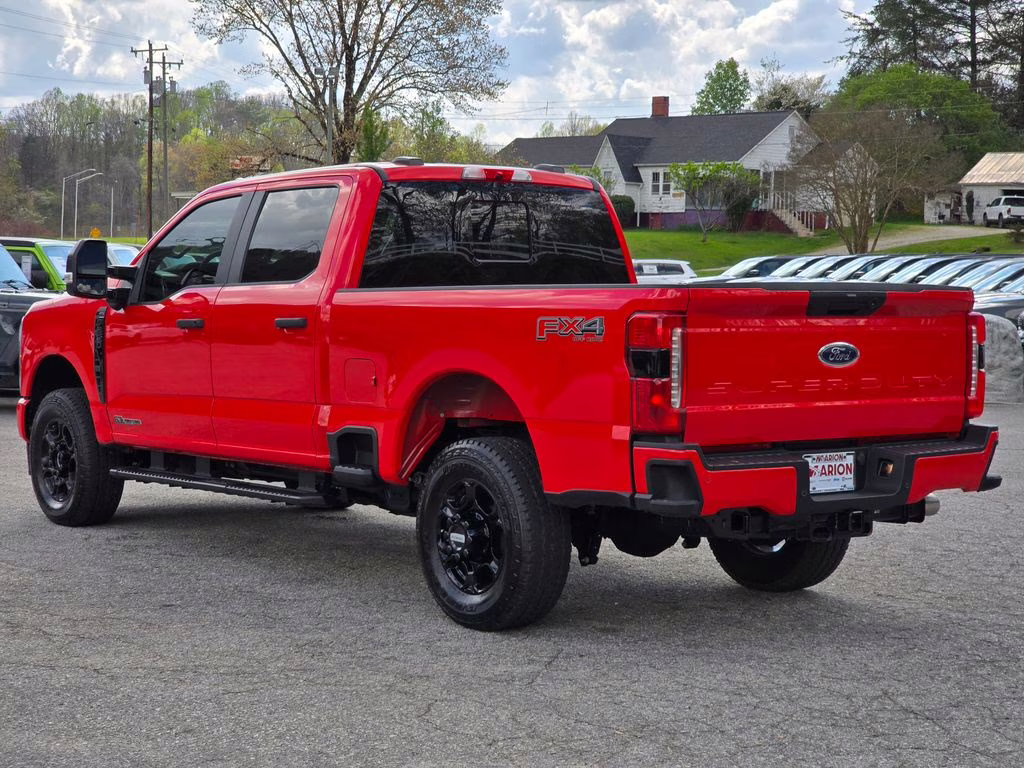 2025 Race Red Ford Super Duty F-250 SRW XL 4X4 Truck