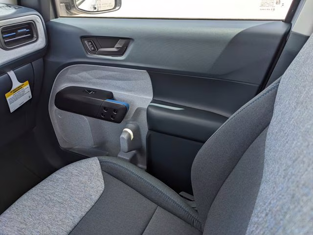 2026 Space White Metallic Ford Maverick XLT FWD Truck