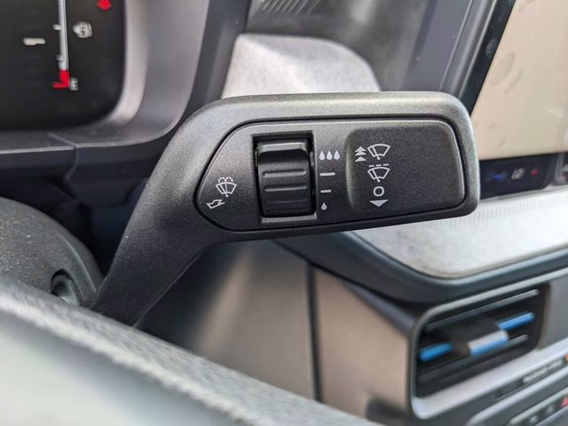 2026 Space White Metallic Ford Maverick XLT FWD Truck