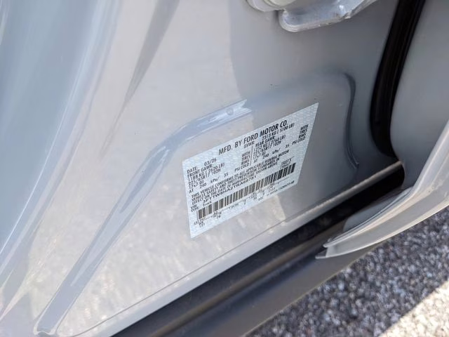 2026 Space White Metallic Ford Maverick XLT FWD Truck