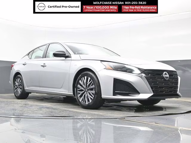 2025 Brilliant Silver Metallic Nissan Altima 2.5 SV FWD Sedan