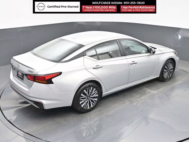 2025 Brilliant Silver Metallic Nissan Altima 2.5 SV FWD Sedan