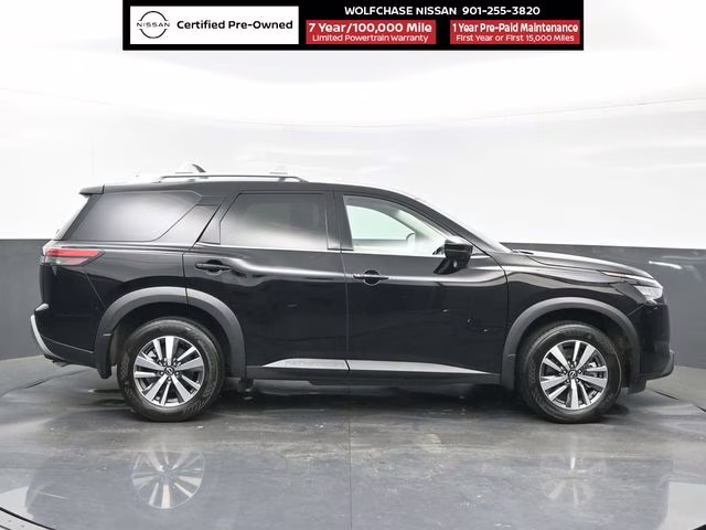 2025 Super Black Nissan Pathfinder SL 4X4 SUV
