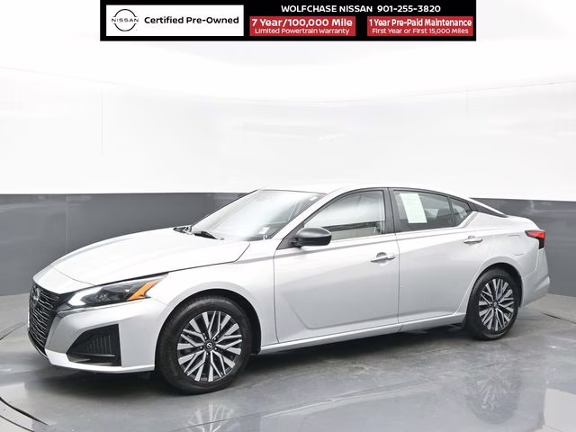 2025 Brilliant Silver Metallic Nissan Altima 2.5 SV FWD Sedan