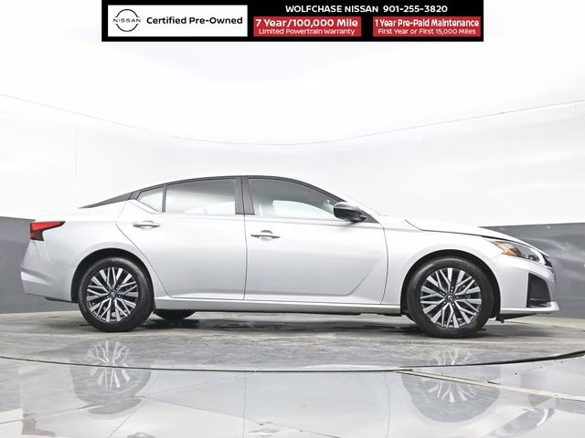 2025 Brilliant Silver Metallic Nissan Altima 2.5 SV FWD Sedan
