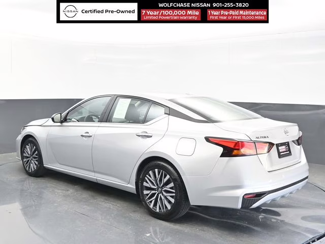 2025 Brilliant Silver Metallic Nissan Altima 2.5 SV FWD Sedan