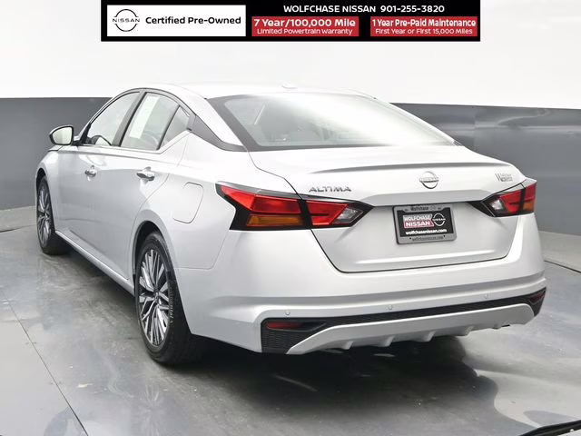 2025 Brilliant Silver Metallic Nissan Altima 2.5 SV FWD Sedan