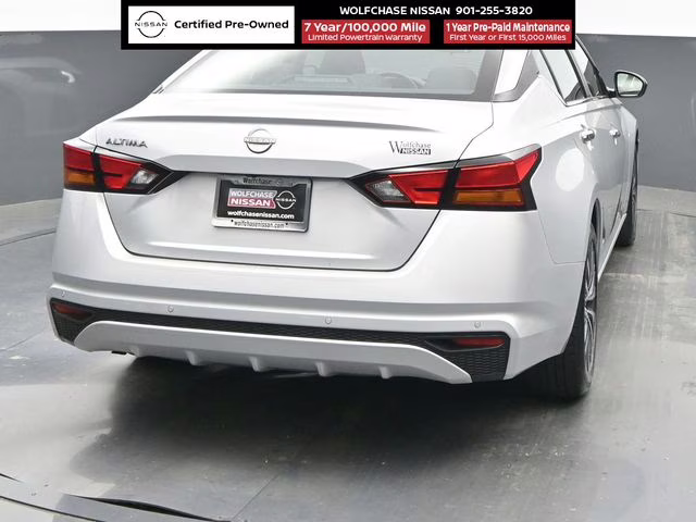 2025 Brilliant Silver Metallic Nissan Altima 2.5 SV FWD Sedan