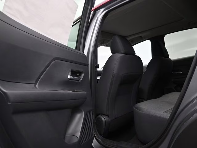 2026 Gun Metallic/Scarlet Ember Tintcoat Nissan Kicks SV FWD SUV