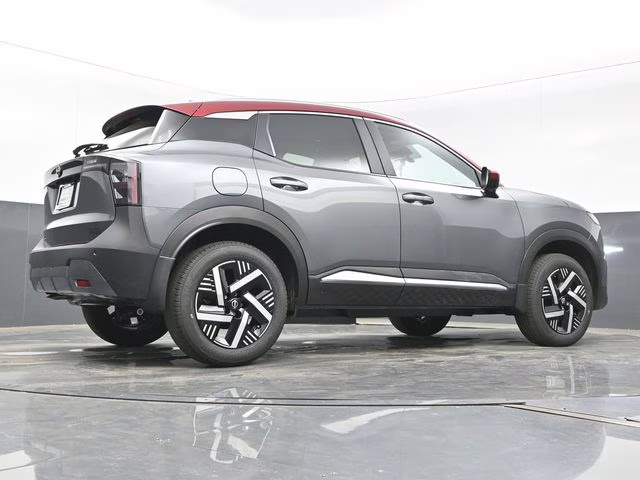2026 Gun Metallic/Scarlet Ember Tintcoat Nissan Kicks SV FWD SUV