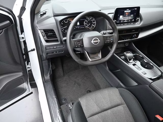 2026 Everest White Pearl Tricoat Nissan Rogue SV FWD SUV