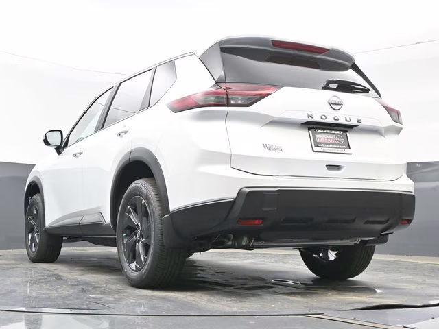 2026 Everest White Pearl Tricoat Nissan Rogue SV FWD SUV