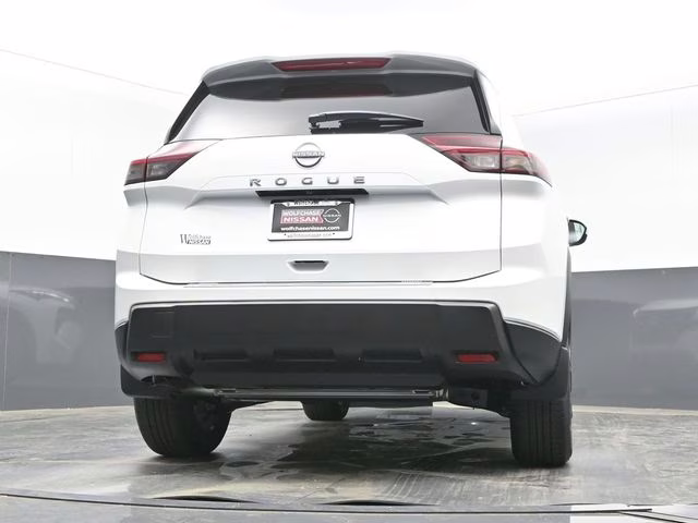 2026 Everest White Pearl Tricoat Nissan Rogue SV FWD SUV
