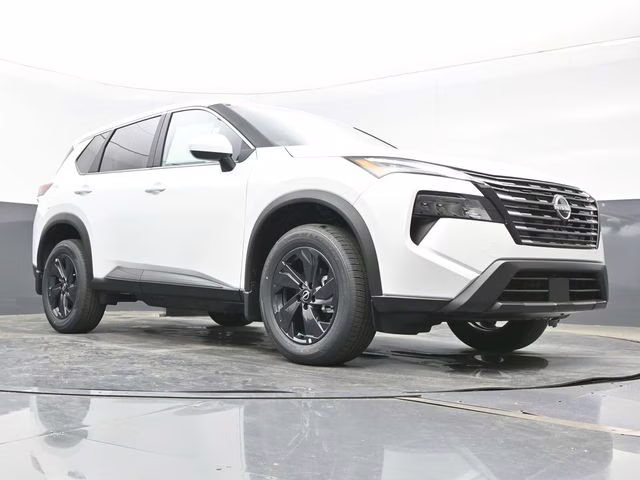 2026 Everest White Pearl Tricoat Nissan Rogue SV FWD SUV
