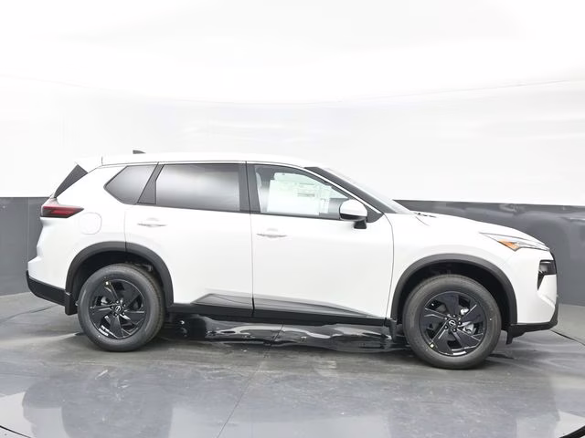 2026 Everest White Pearl Tricoat Nissan Rogue SV FWD SUV