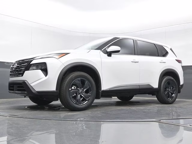 2026 Everest White Pearl Tricoat Nissan Rogue SV FWD SUV