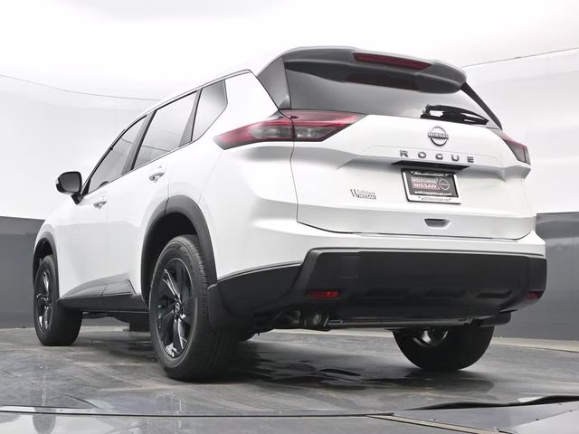 2026 Everest White Pearl Tricoat Nissan Rogue SV FWD SUV