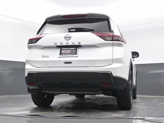 2026 Everest White Pearl Tricoat Nissan Rogue SV FWD SUV