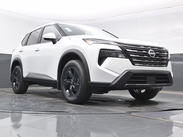 2026 Everest White Pearl Tricoat Nissan Rogue SV FWD SUV