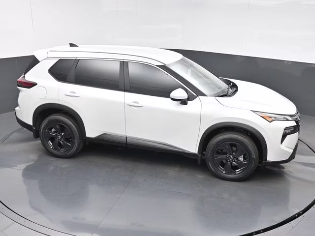 2026 Everest White Pearl Tricoat Nissan Rogue SV FWD SUV