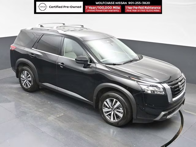 2025 Super Black Nissan Pathfinder SL 4X4 SUV