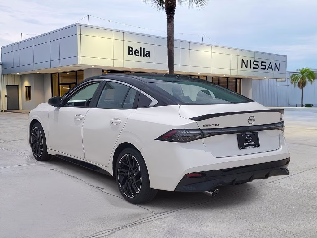 2026 Aspen White/Super Black Nissan Sentra SR FWD Sedan